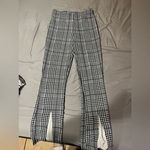 Cute stretch plaid pants